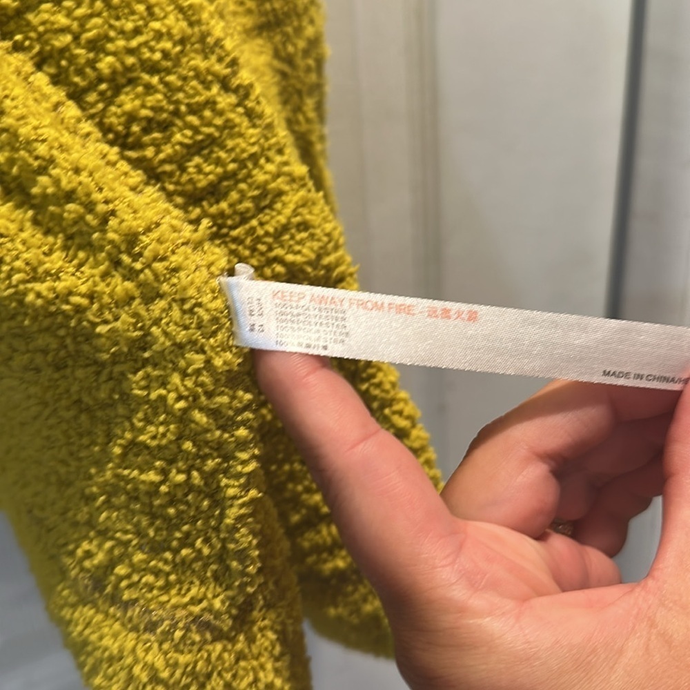 Out From Under Urban Outfitters Morgan Lime Green Plush Sherpa Cardigan Hoodie M - Picture 8 of 9